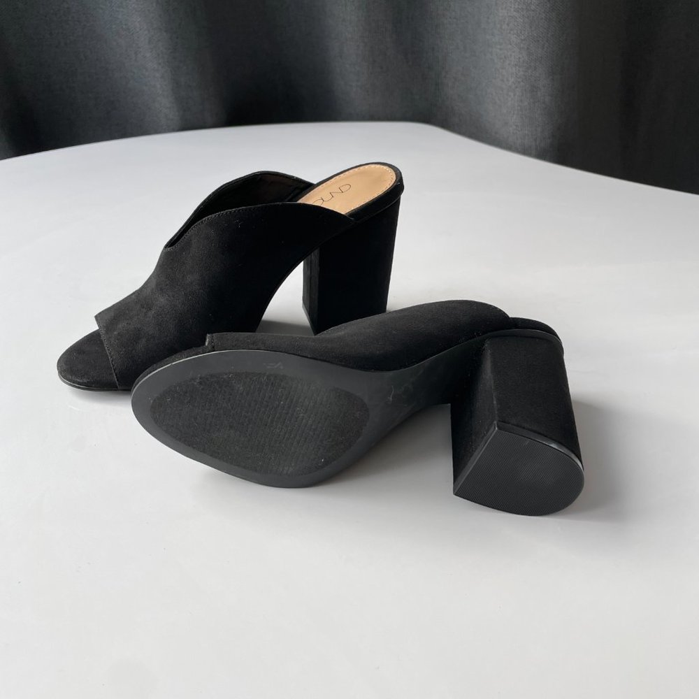 Abound Block Heels - Size 5 - image 3